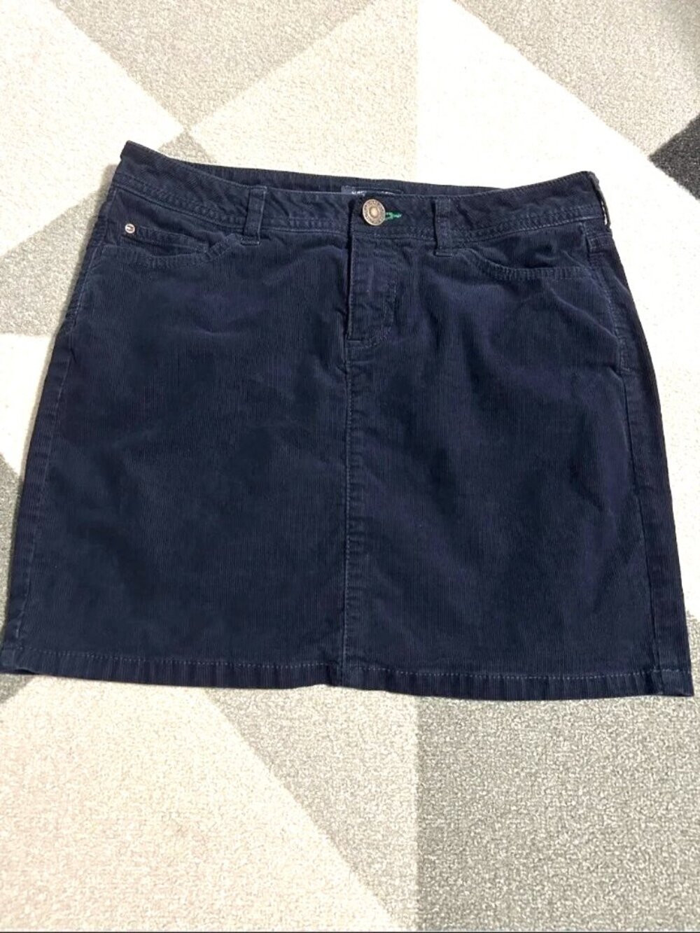Tommy Hilfiger Navy Corduroy Mini Skirt‎ Women's Size 4
